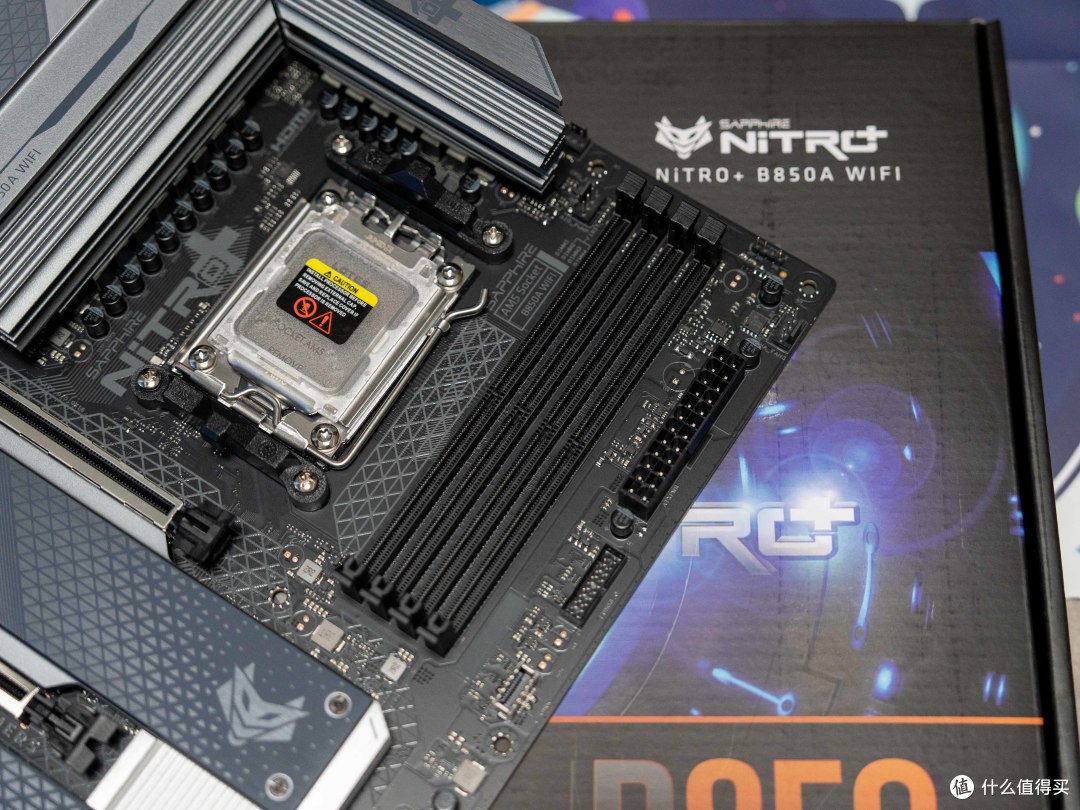 98X3D必备,千元高性价比大板,蓝宝石 NiTRO+氮动 B850A首发测评