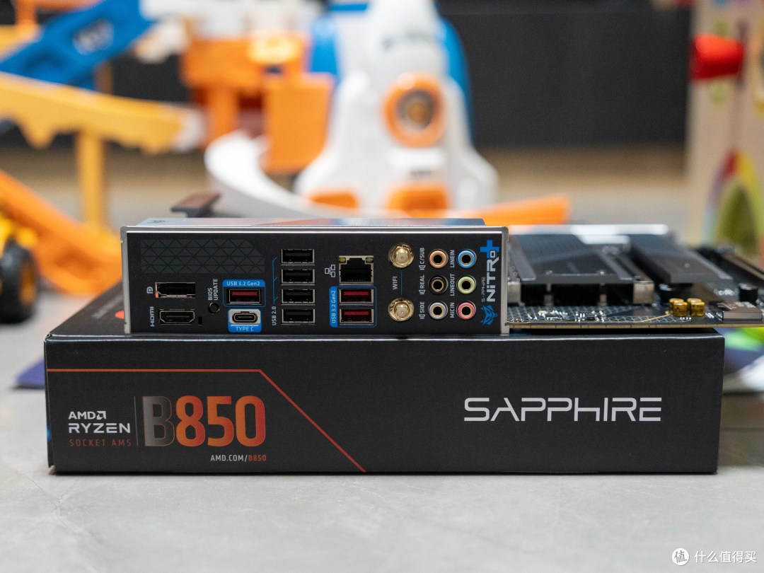 98X3D必备,千元高性价比大板,蓝宝石 NiTRO+氮动 B850A首发测评