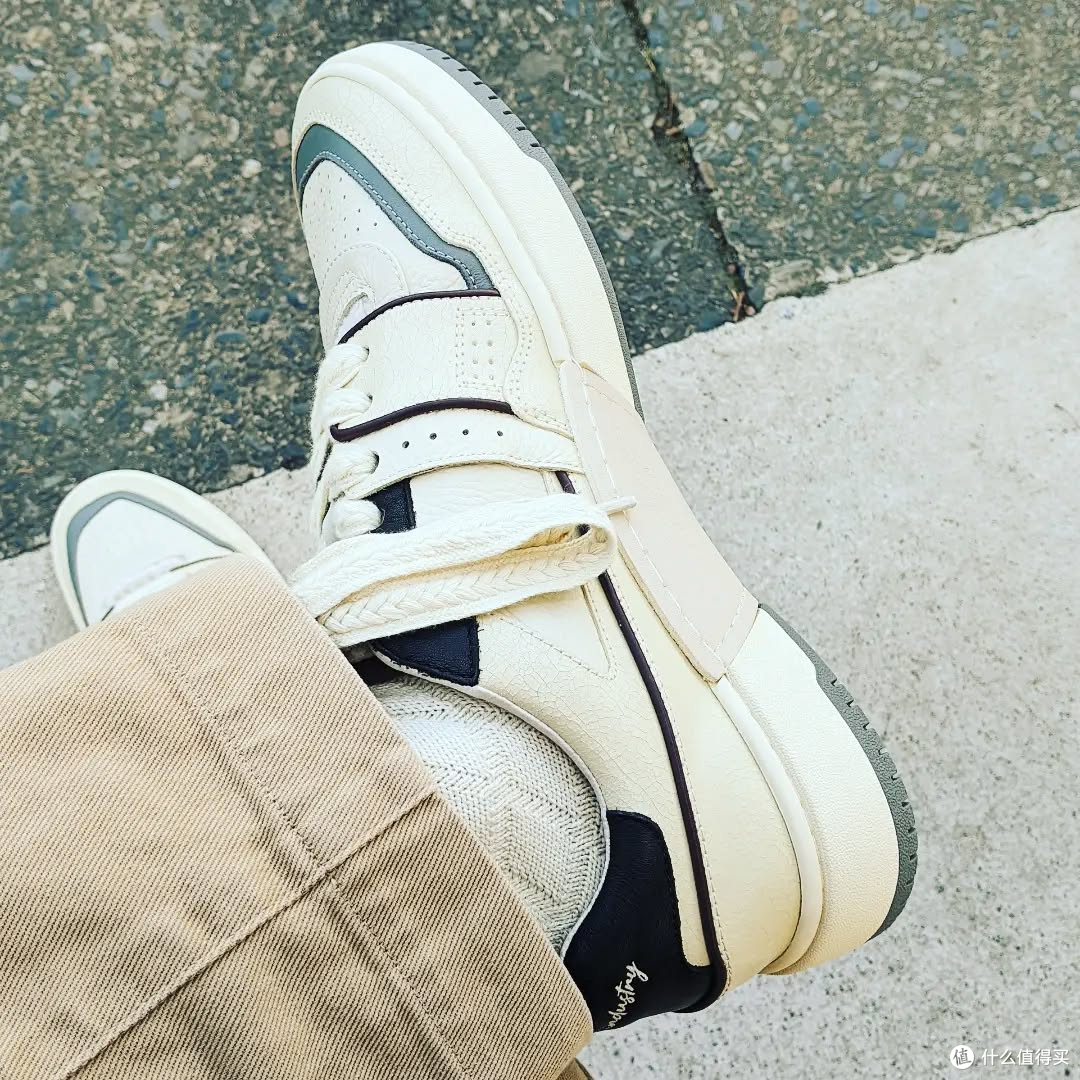 春夏长久/潮流主义鞋款极限攻略|12双适合你我这类普通人的好鞋