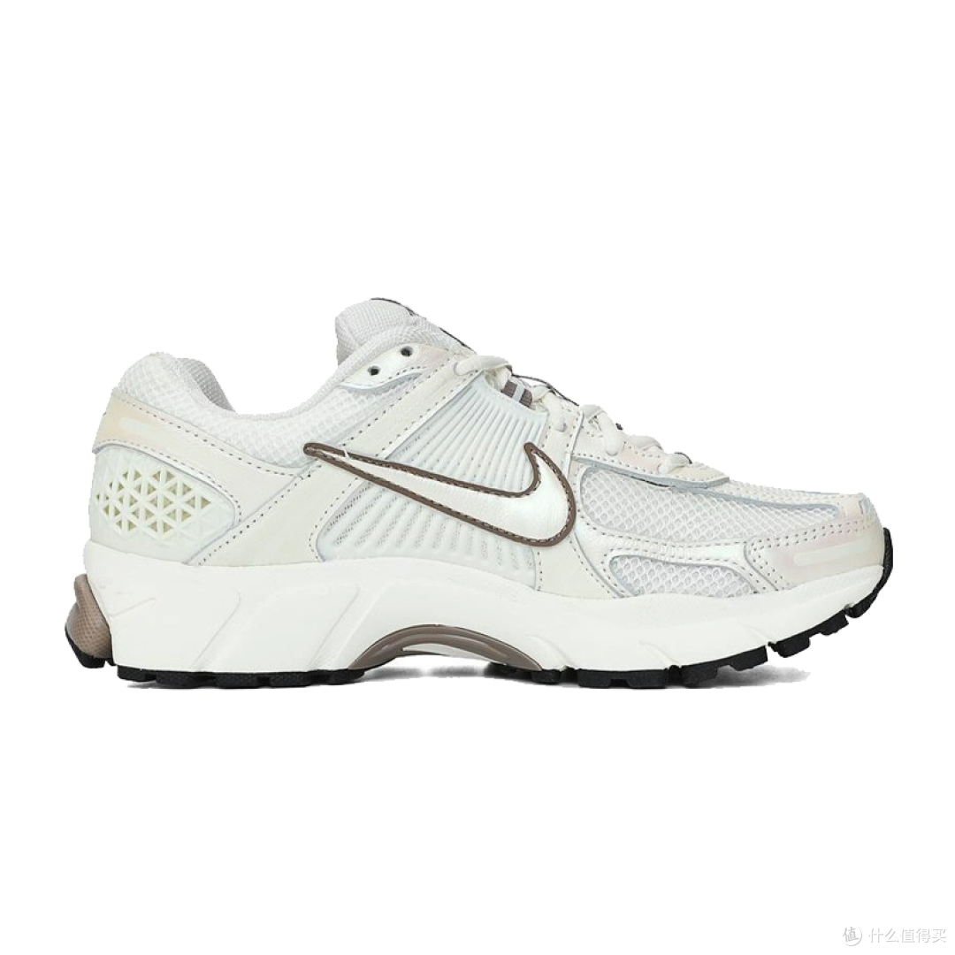 618必入!Nike Zoom Vomero 5深度测评:这双训练跑鞋是否值得买