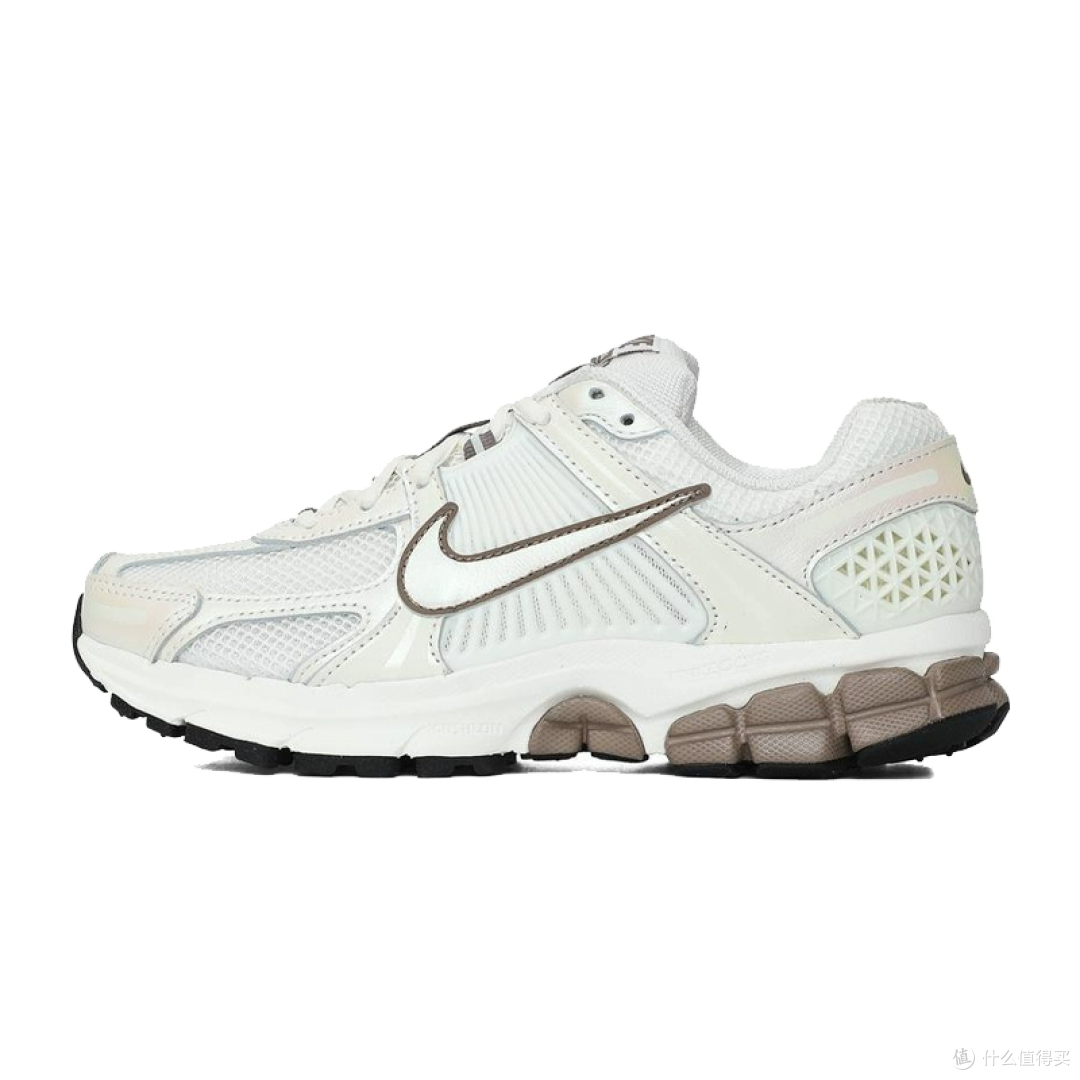 618必入!Nike Zoom Vomero 5深度测评:这双训练跑鞋是否值得买