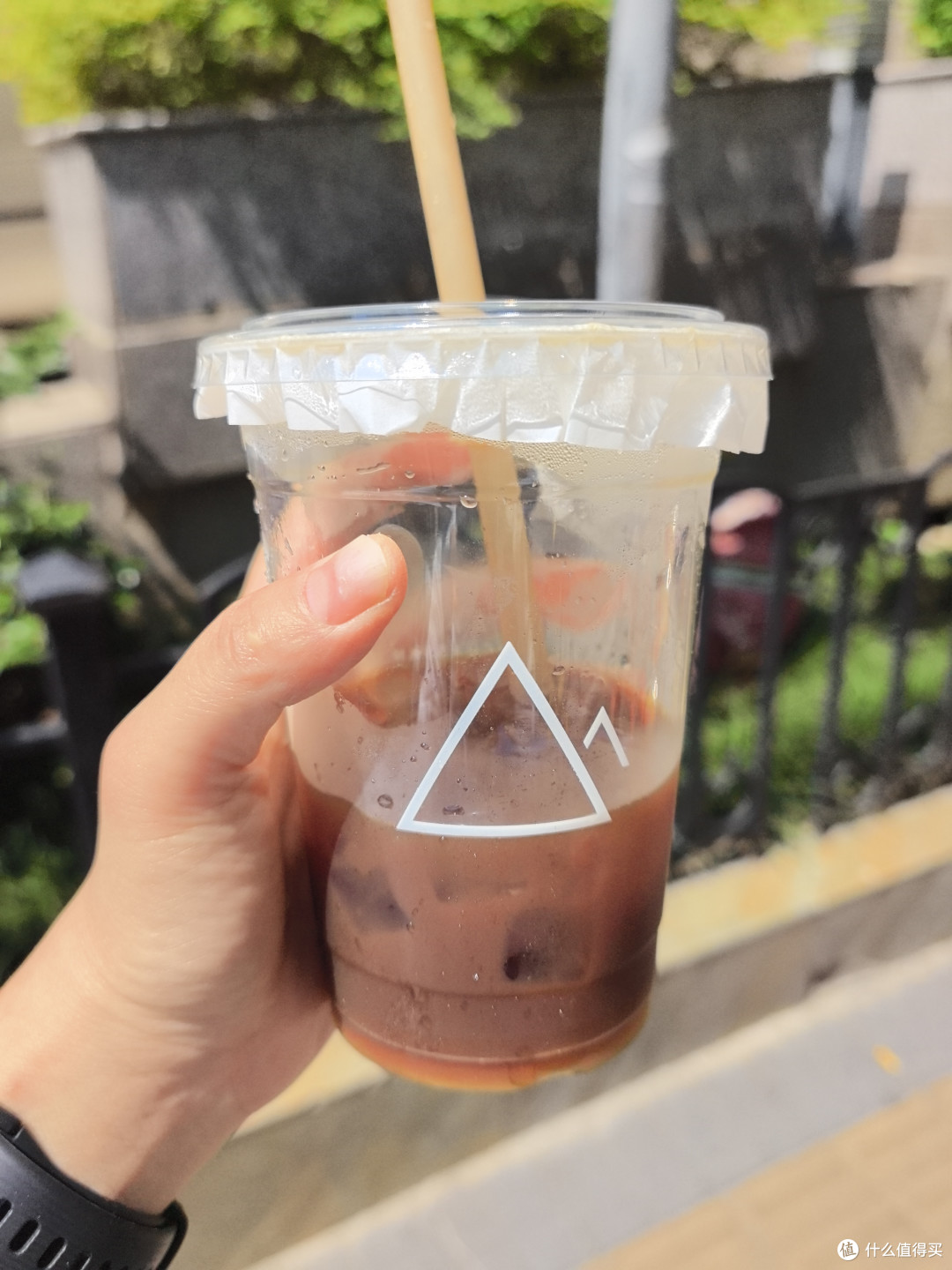 Alpha离谱熊点单去茶山贵州刺梨美式咖啡后