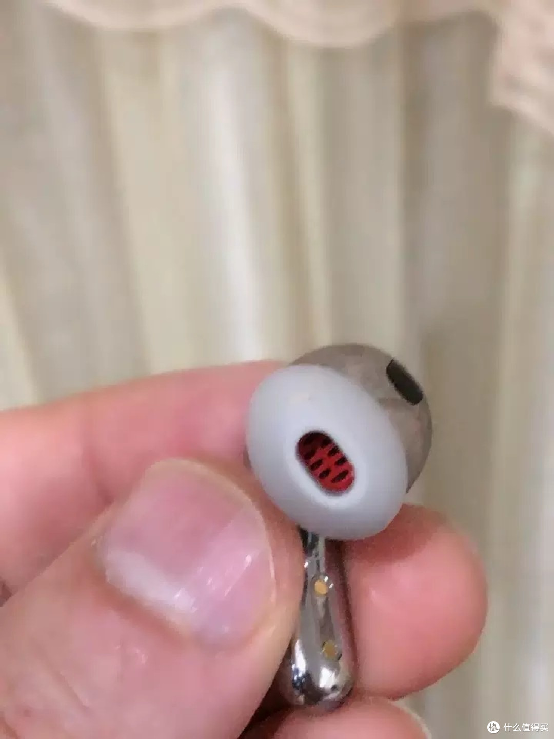 科大讯飞AI会议耳机Pro3：高效沟通的智能伙伴