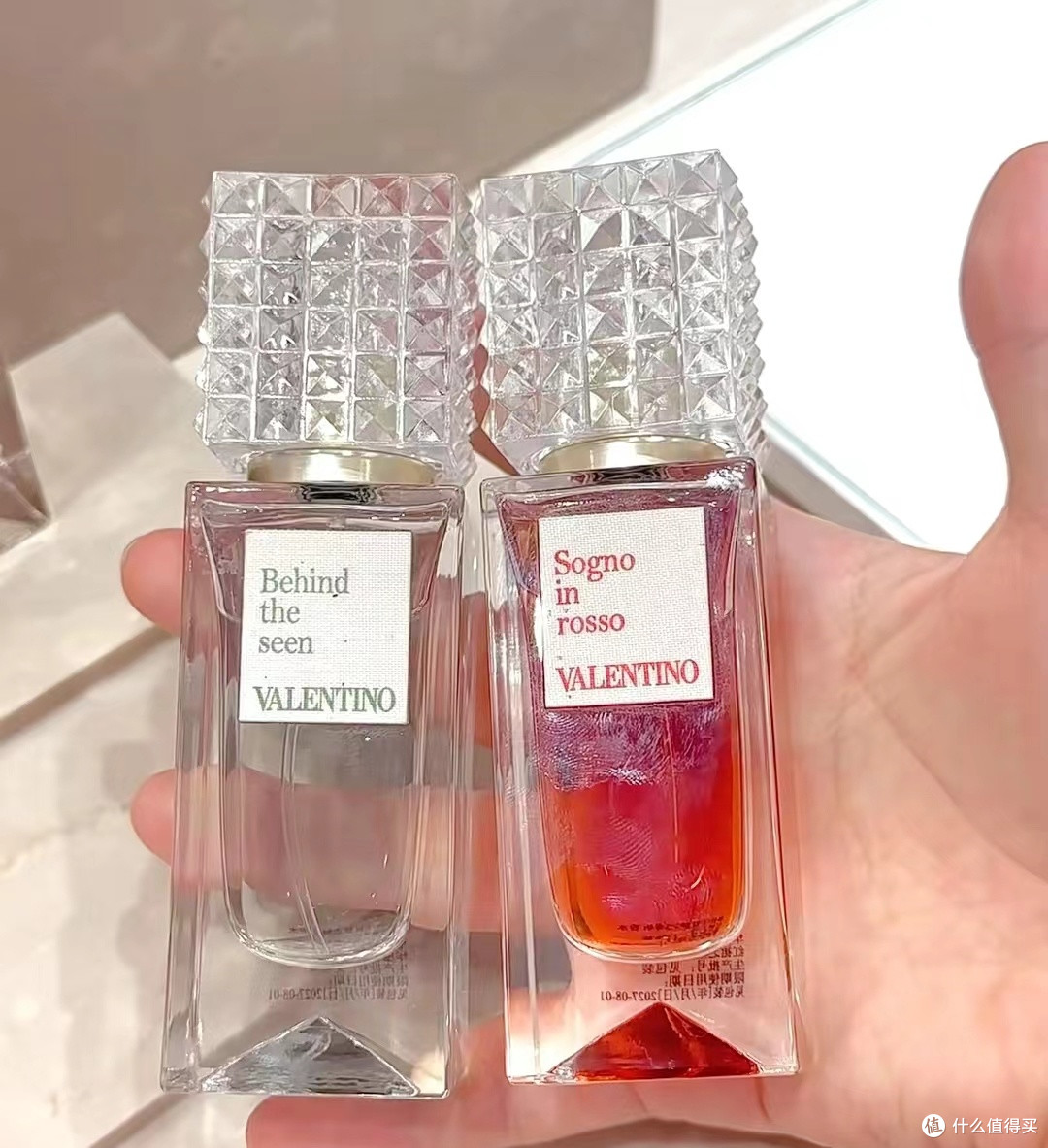VALENTINO 梦之解析系列 红裙之叛：迷醉于私享剧院的意式浪漫