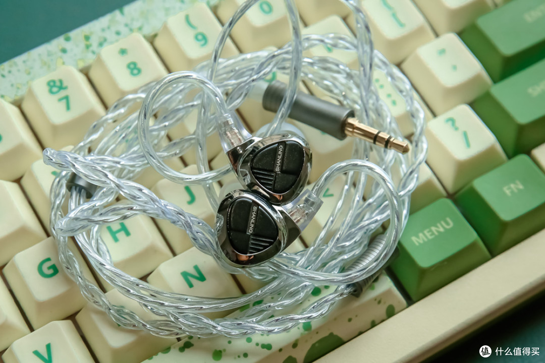 入门HiFi新标杆？400价位入三单元圈铁神器，山灵SONO S实测有料