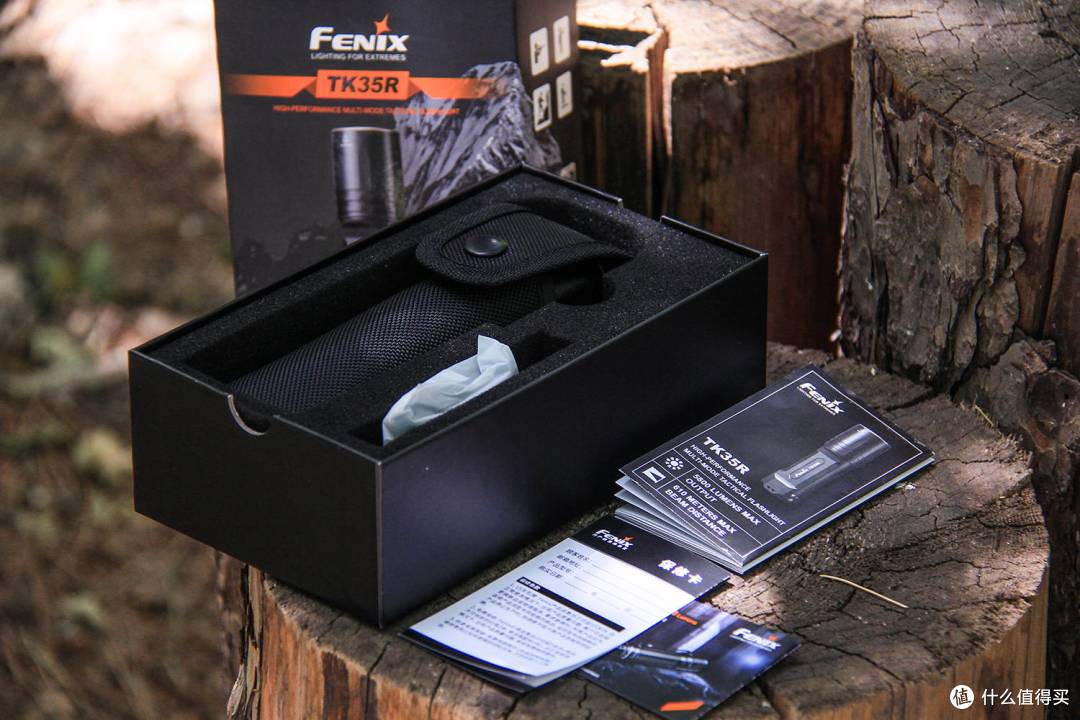更全面的战术手电,圆方你怎么看?FENIX TK35R
