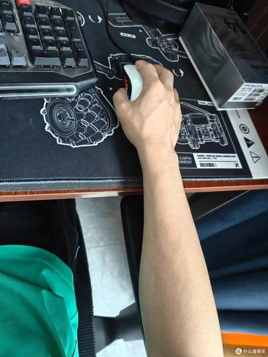 久坐办公族的福星：夏草木Fit人体工学椅实测报告