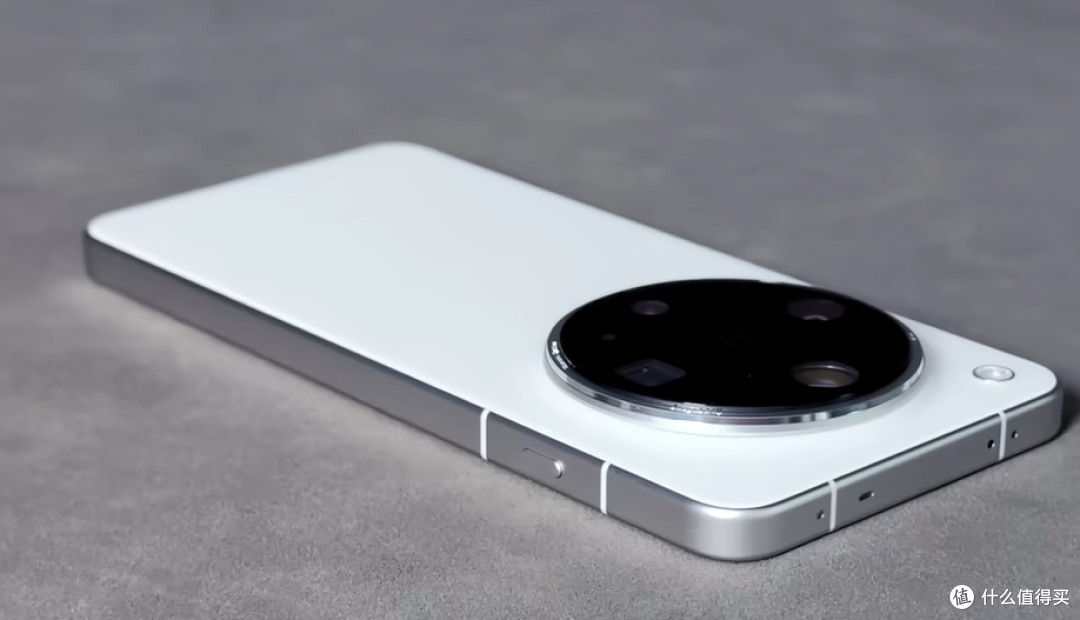 OPPO Find X8 Ultra:优点缺点都摆明白