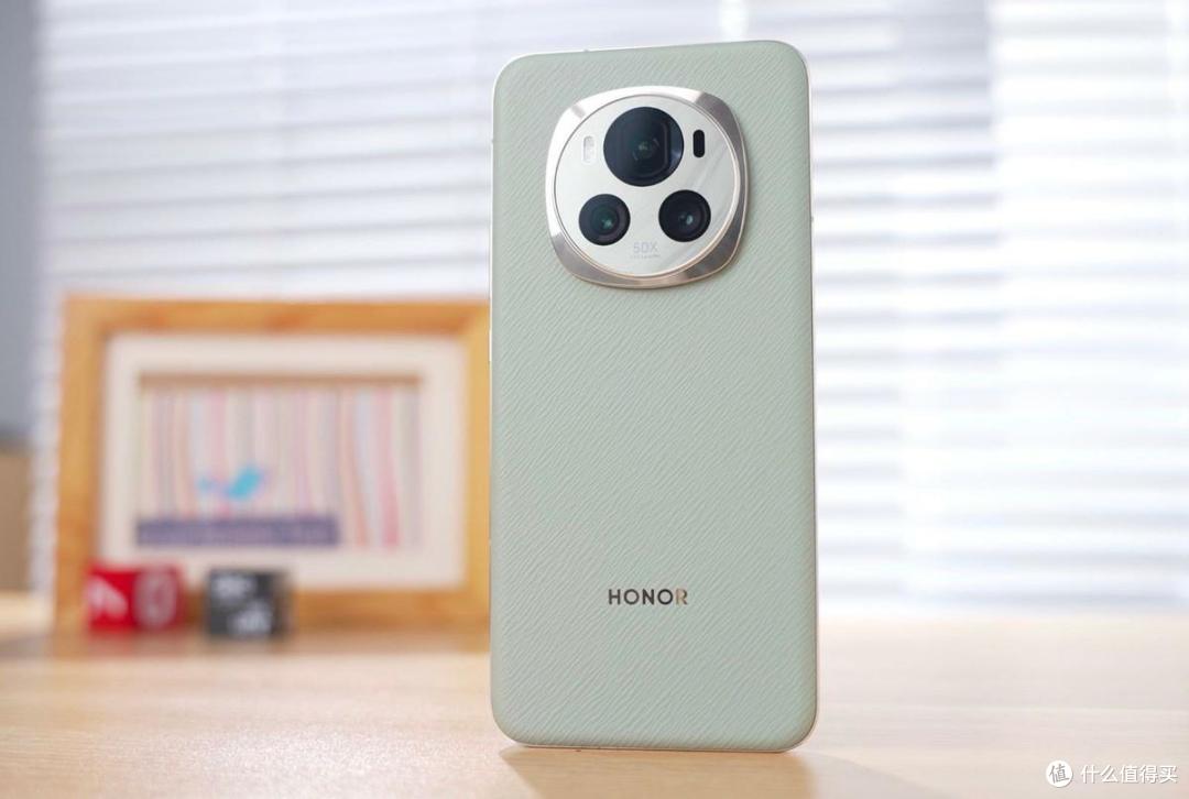 荣耀“发飙”了,旗舰Magic6降成半价,16GB+512GB流畅5年!