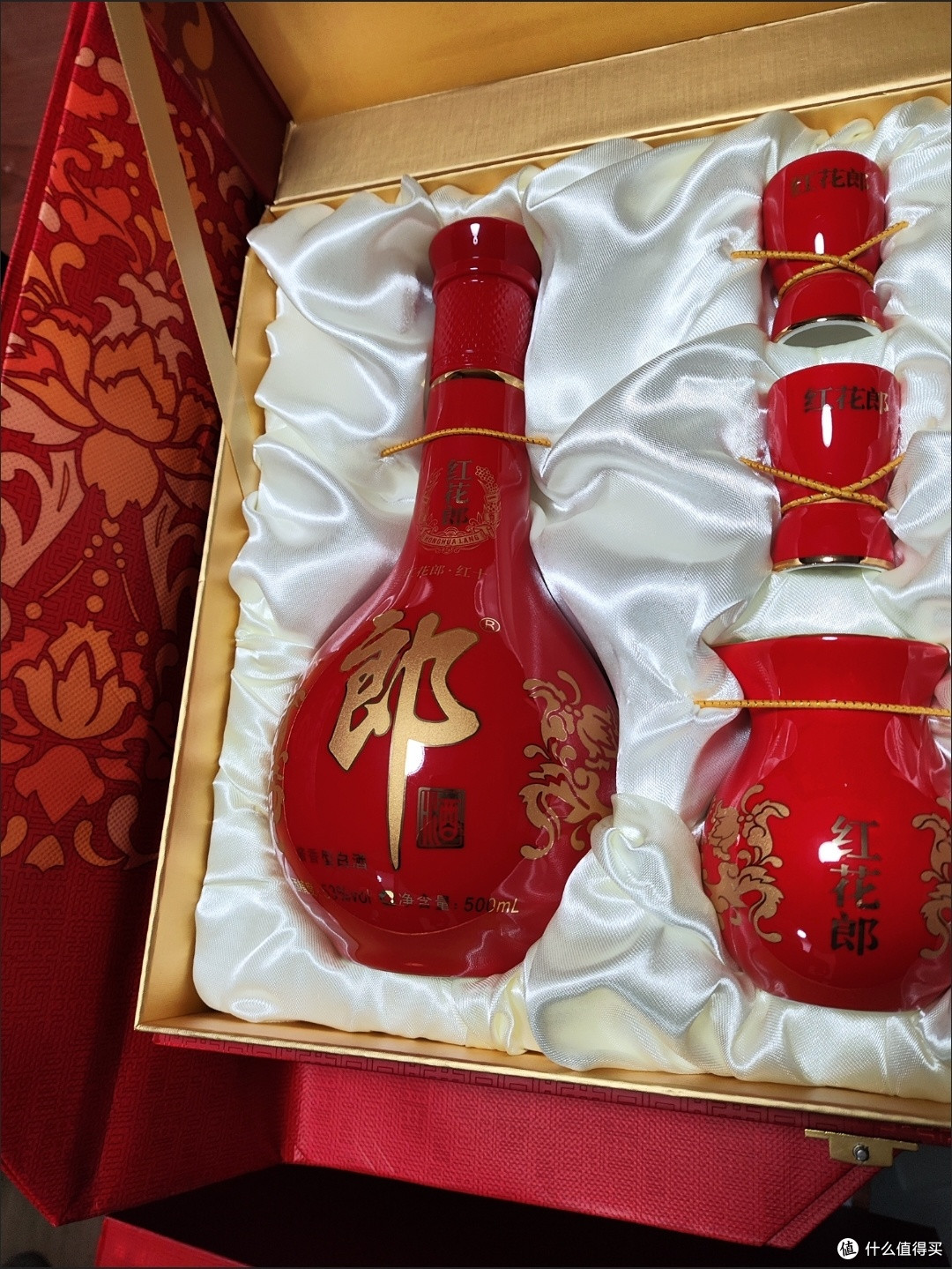 红花郎酒:酱香醇厚,回味悠长