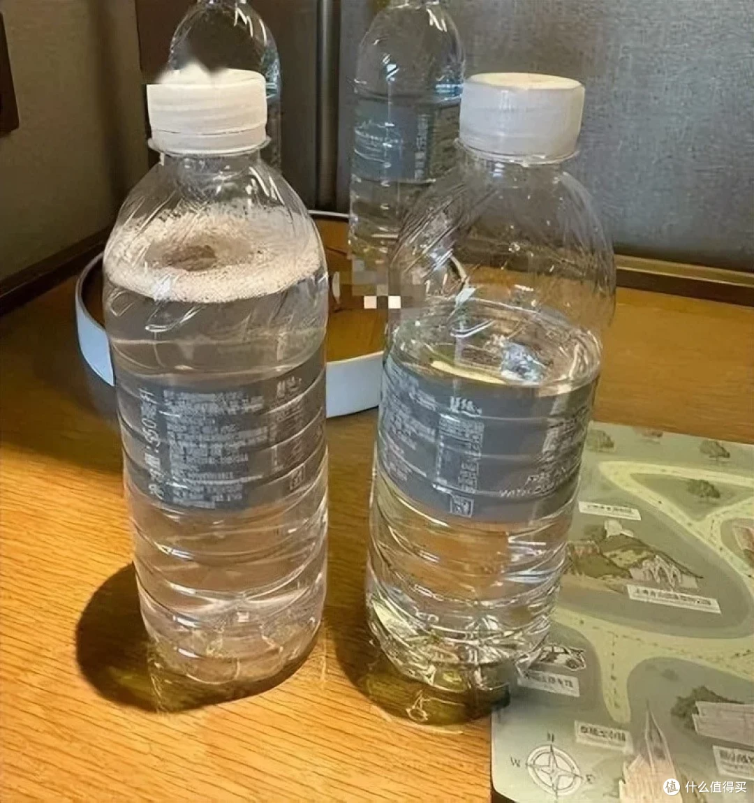 酒店保洁阿姨提醒:房间“矿泉水”别喝,看完转告家人!