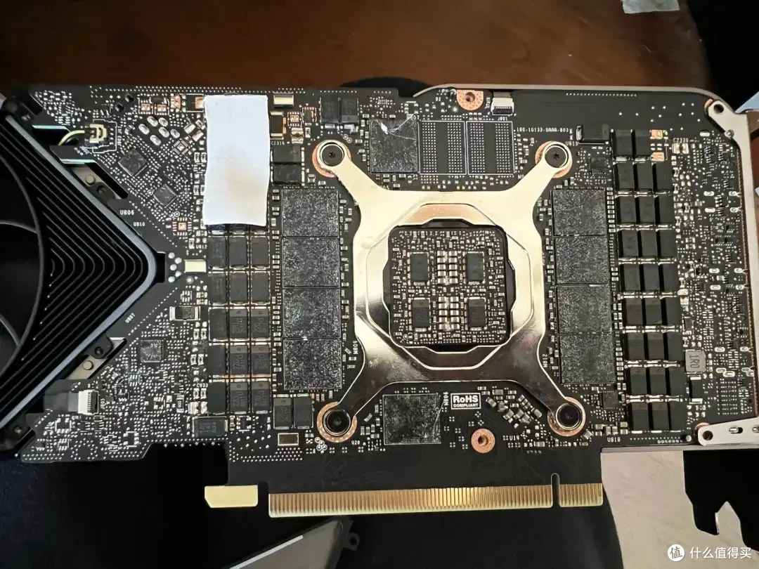 RTX 3080Ti 20GB现身海外,但这次是英伟达官方公版!