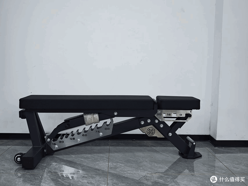 1k左右怎么选哑铃凳？3款商用卧推凳横测，谁才是真＂商用家用＂