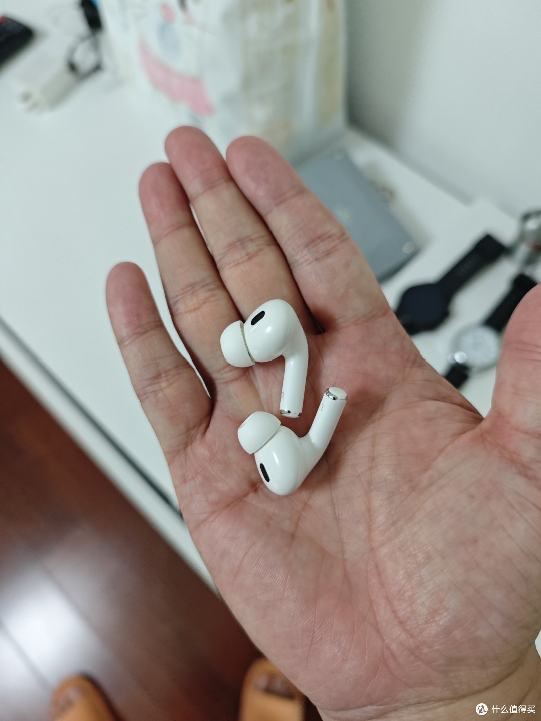 2025 年入耳式蓝牙耳机选购指南:AirPods Pro 2 深度评测