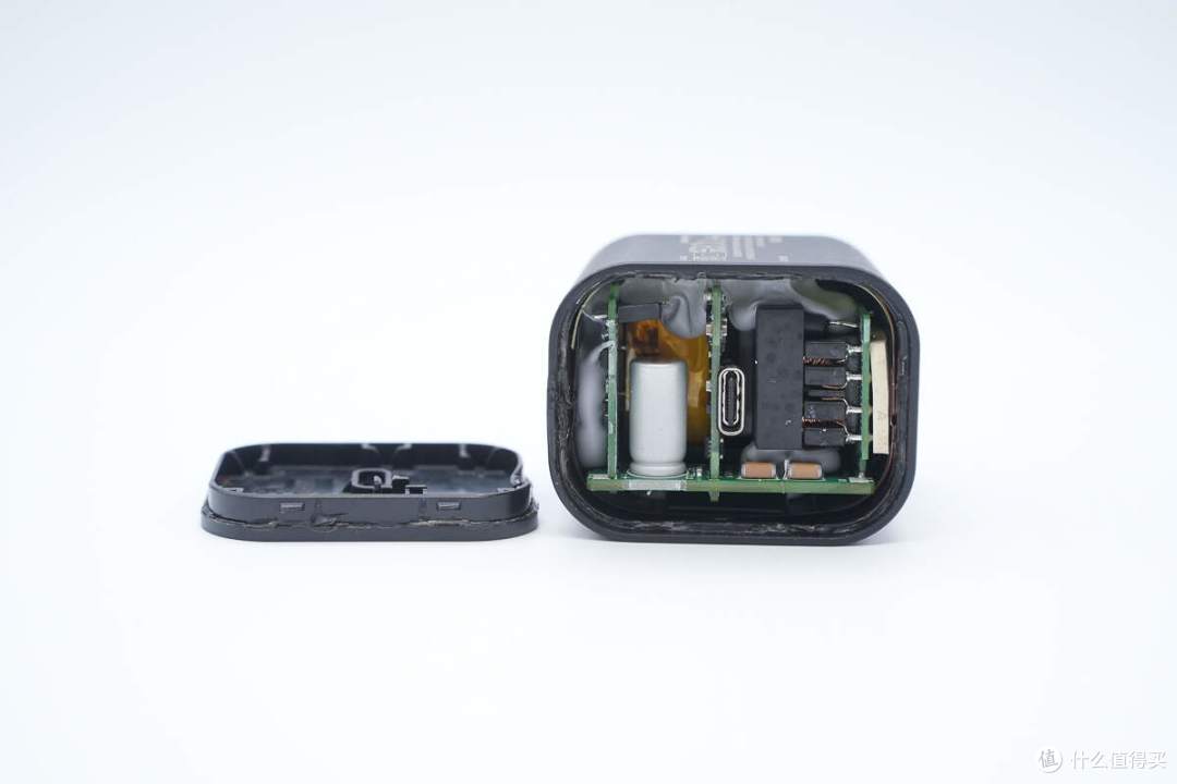 拆解报告:Nintendo任天堂Switch 2原装60W PD快充充电器(港版)