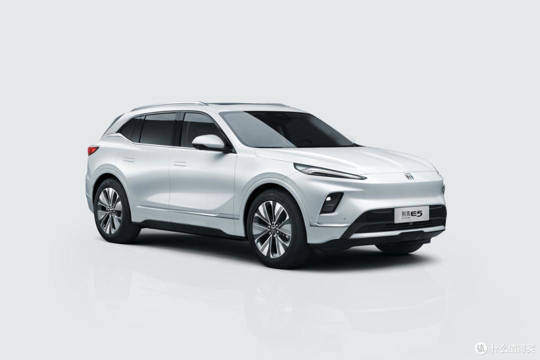 新别克纯电E5焕新上市,一口价仅14.99万元起