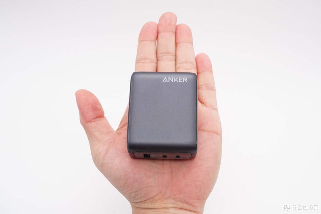 拆解报告:ANKER安克智显充Lite 100W氮化镓充电器A121B