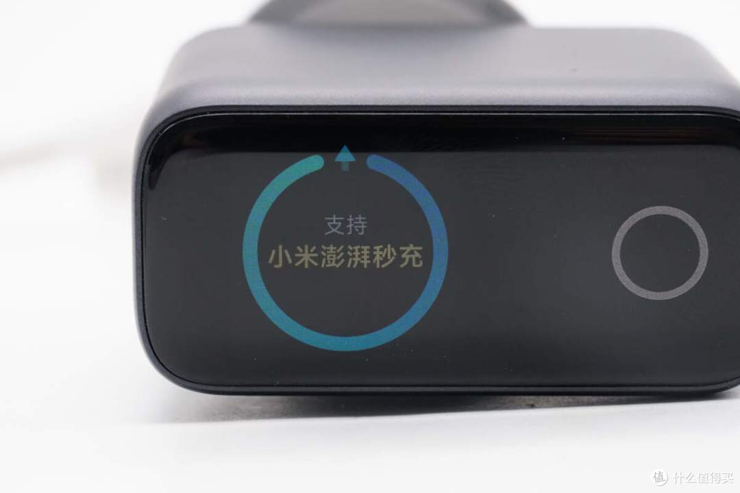 拆解报告:ANKER安克智显充Lite 100W氮化镓充电器A121B