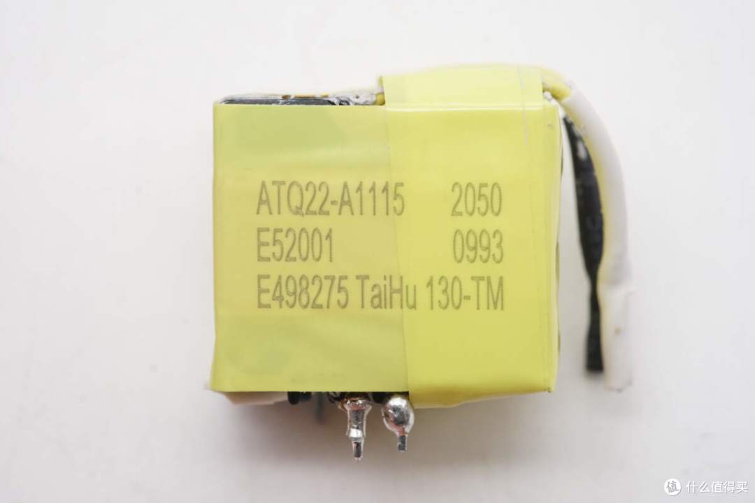 拆解报告:ANKER安克智显充Lite 100W氮化镓充电器A121B