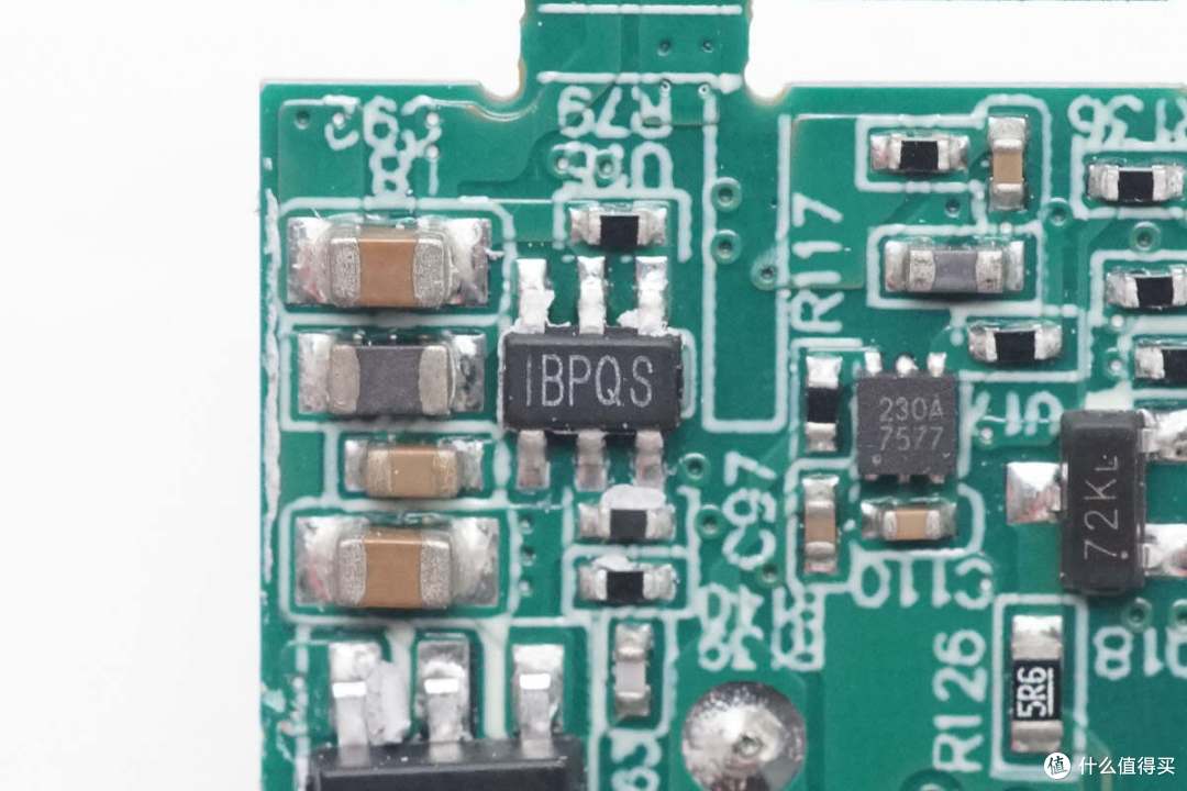 拆解报告:ANKER安克智显充Lite 100W氮化镓充电器A121B