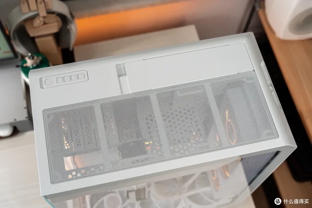 SSUPD Xhuttle+铭瑄MS-终结者Z890A+索泰5070天启装机展示