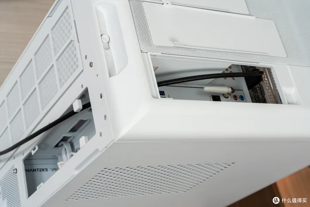 SSUPD Xhuttle+铭瑄MS-终结者Z890A+索泰5070天启装机展示