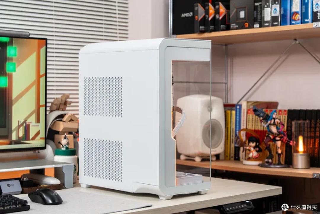 SSUPD Xhuttle+铭瑄MS-终结者Z890A+索泰5070天启装机展示