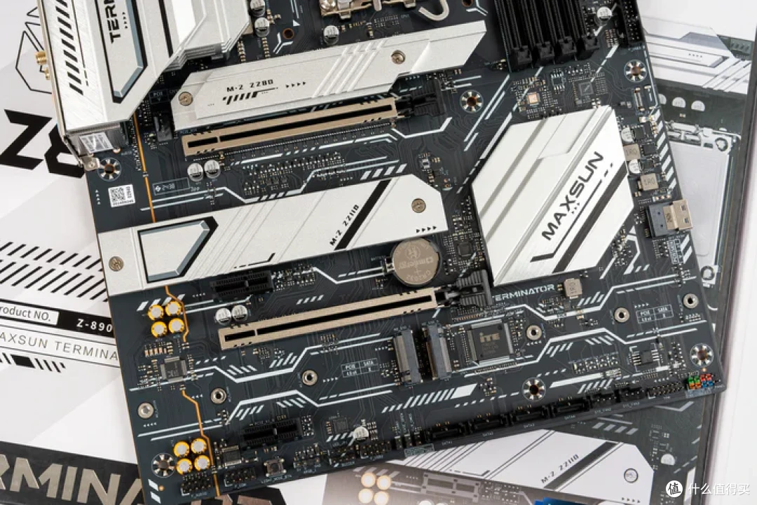 SSUPD Xhuttle+铭瑄MS-终结者Z890A+索泰5070天启装机展示