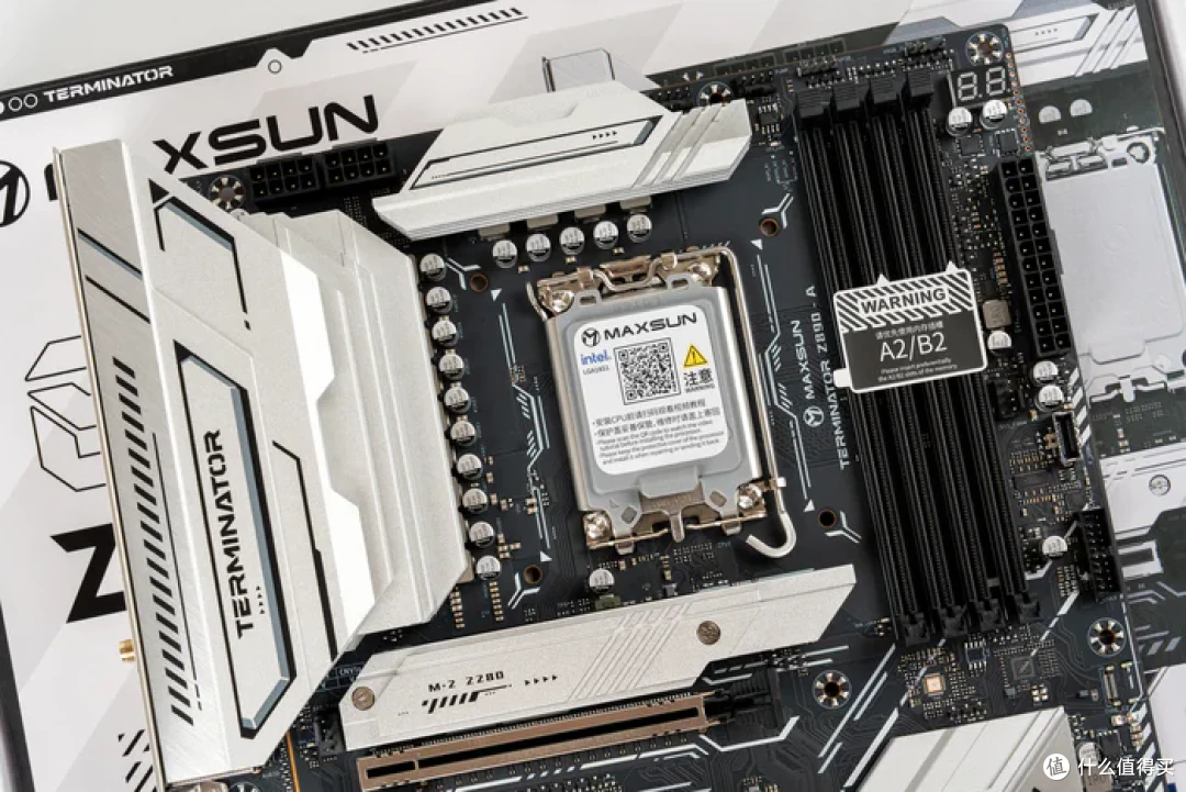 SSUPD Xhuttle+铭瑄MS-终结者Z890A+索泰5070天启装机展示
