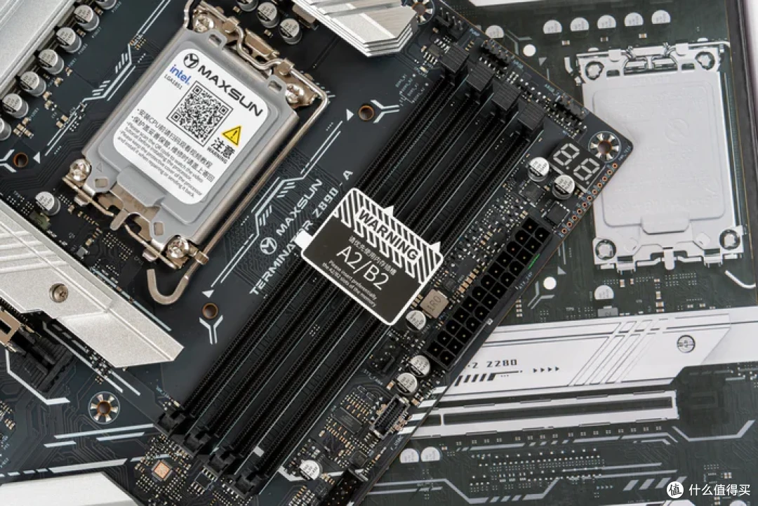 SSUPD Xhuttle+铭瑄MS-终结者Z890A+索泰5070天启装机展示