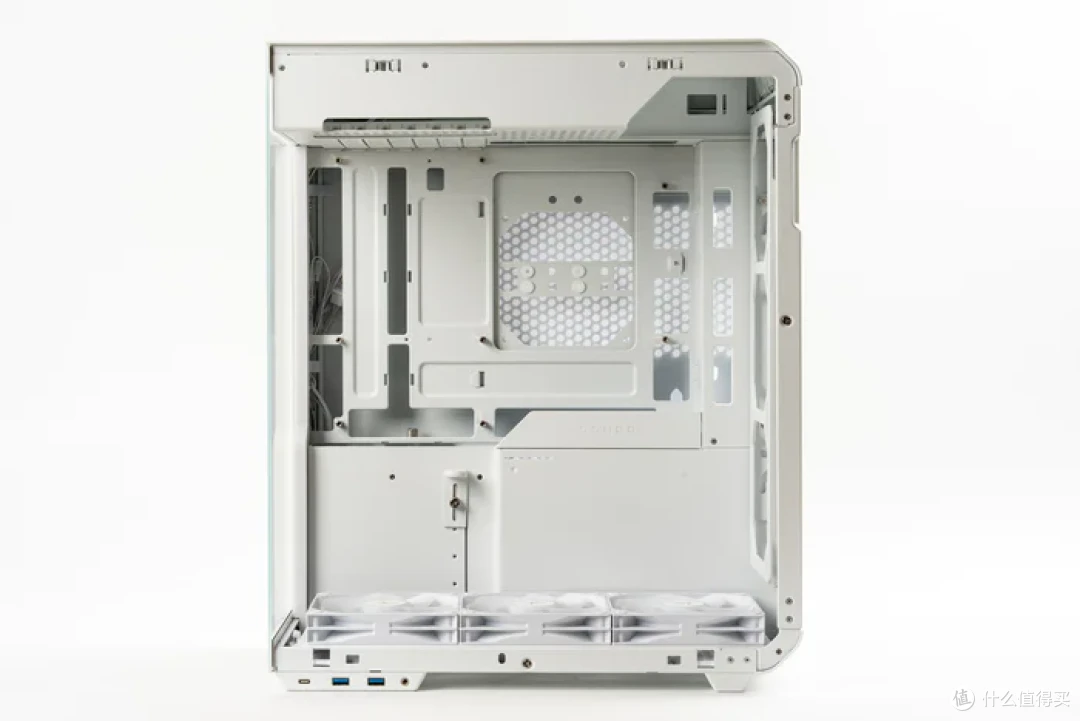 SSUPD Xhuttle+铭瑄MS-终结者Z890A+索泰5070天启装机展示