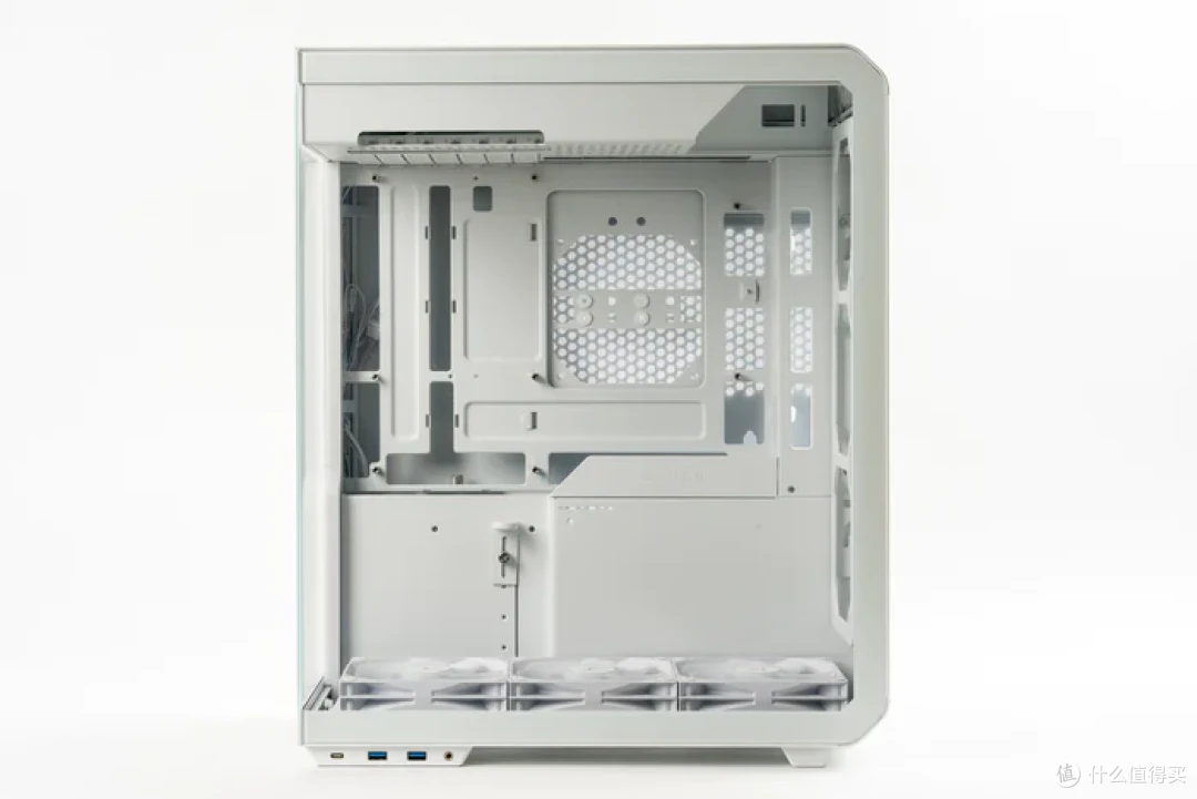SSUPD Xhuttle+铭瑄MS-终结者Z890A+索泰5070天启装机展示