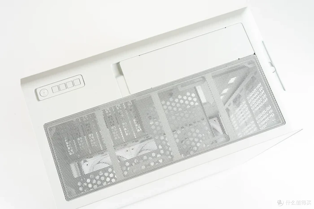SSUPD Xhuttle+铭瑄MS-终结者Z890A+索泰5070天启装机展示
