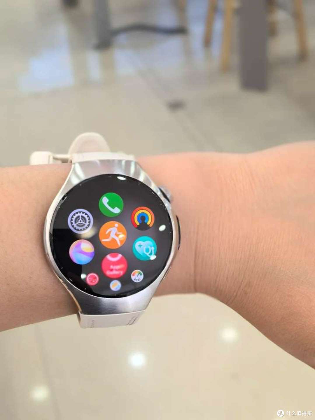 华为新款Fit 4Pro和watch 5应该怎么选?他们都有什么 优势?