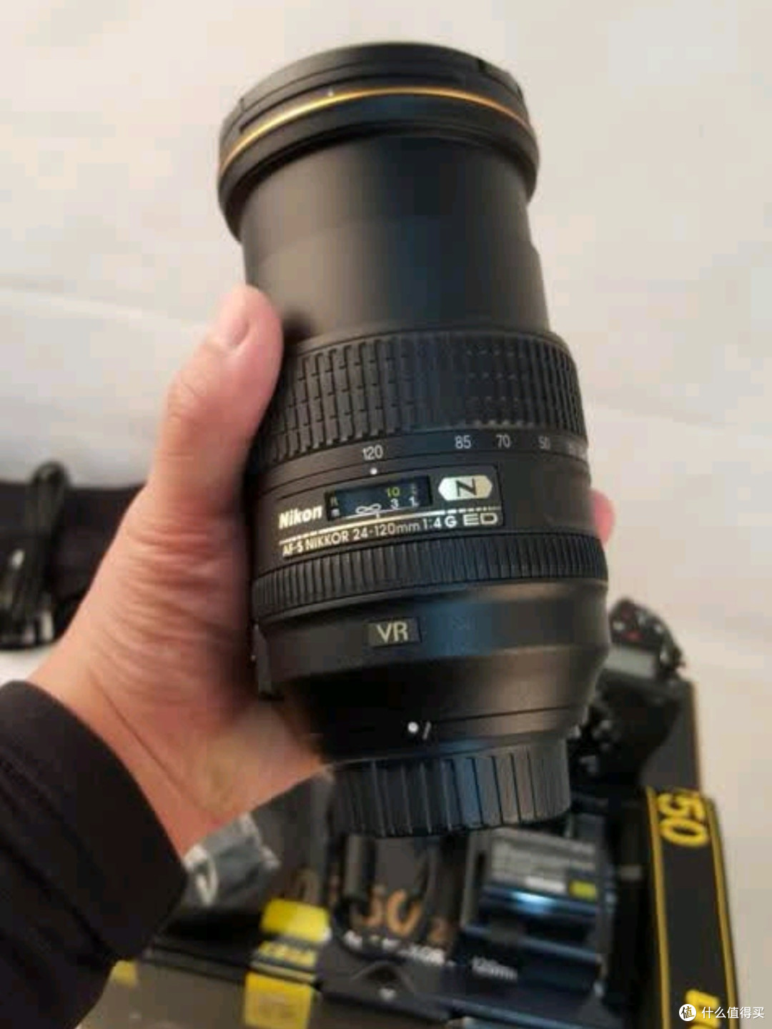 尼康D7500单反相机搭配AF-S DX尼克尔镜头深度测评