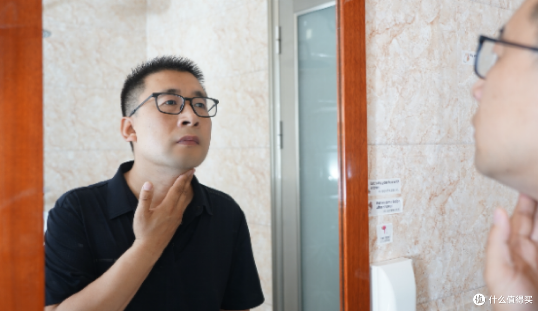 每分钟27000转高效动力,瞬间告别胡茬困扰!未野五刀头狂魔评测