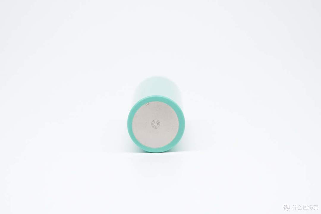 亿纬锂能新款21700全极耳电芯曝光，容量5000mAh