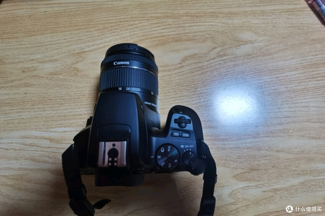 佳能EOS 200D II二代单反相机测评：便携与性能的完美平衡