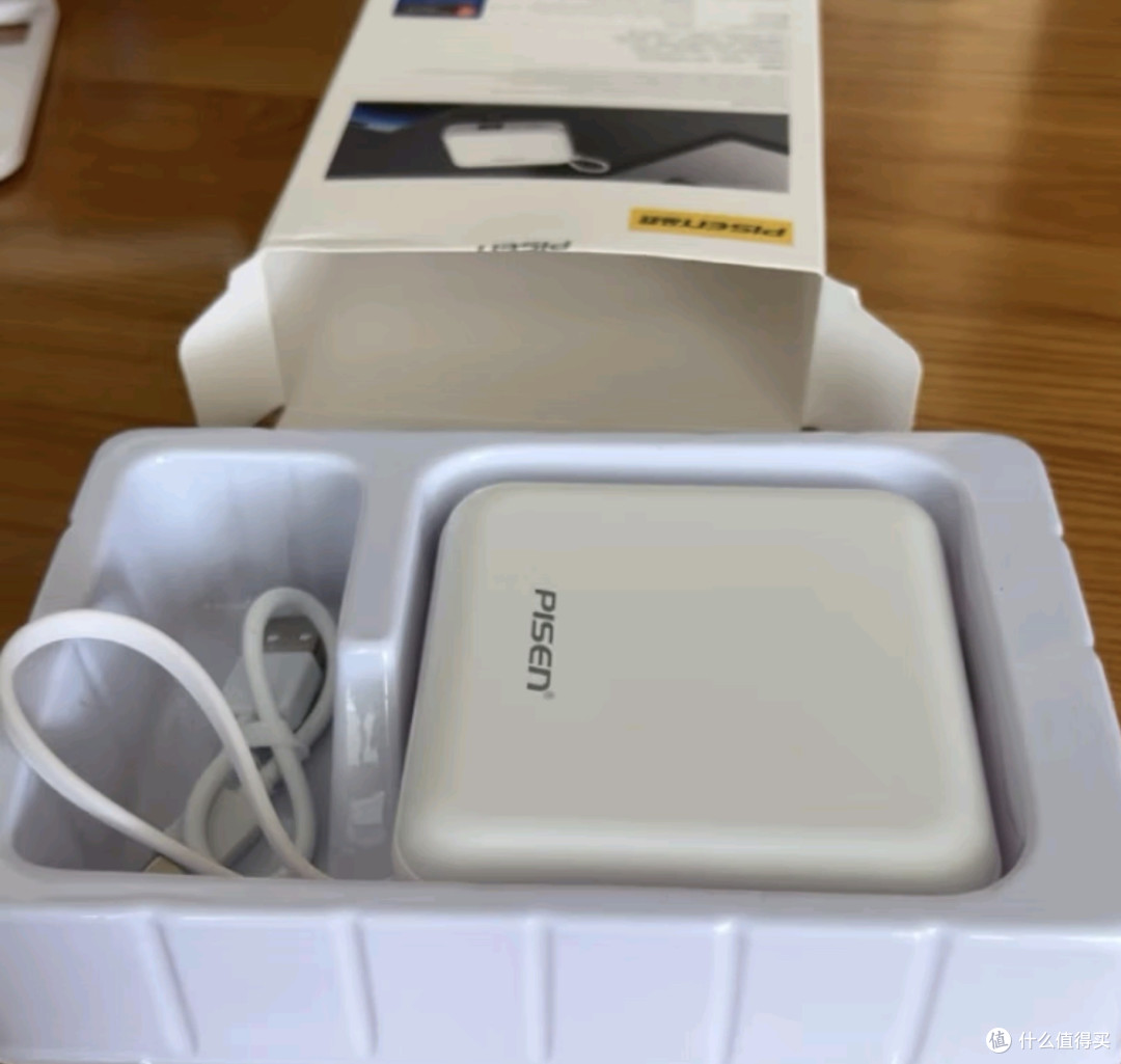 耐用度揭秘：哪些品牌充电宝能经受住时间的考验？