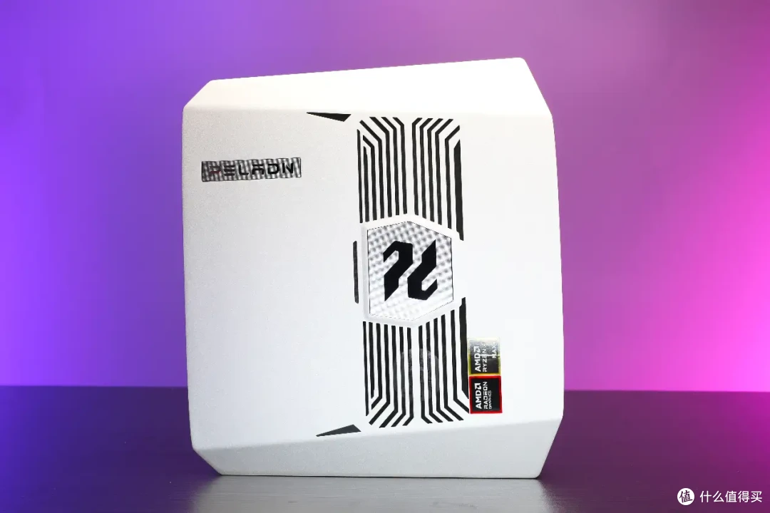 “跟上AI时代”？不，磐镭YO1 AMD锐龙AI Max+395桌面AI超算中心
