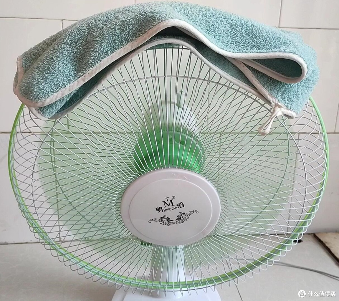 才知道,一个让风扇秒变“降温神器”的方法,你绝对想不到