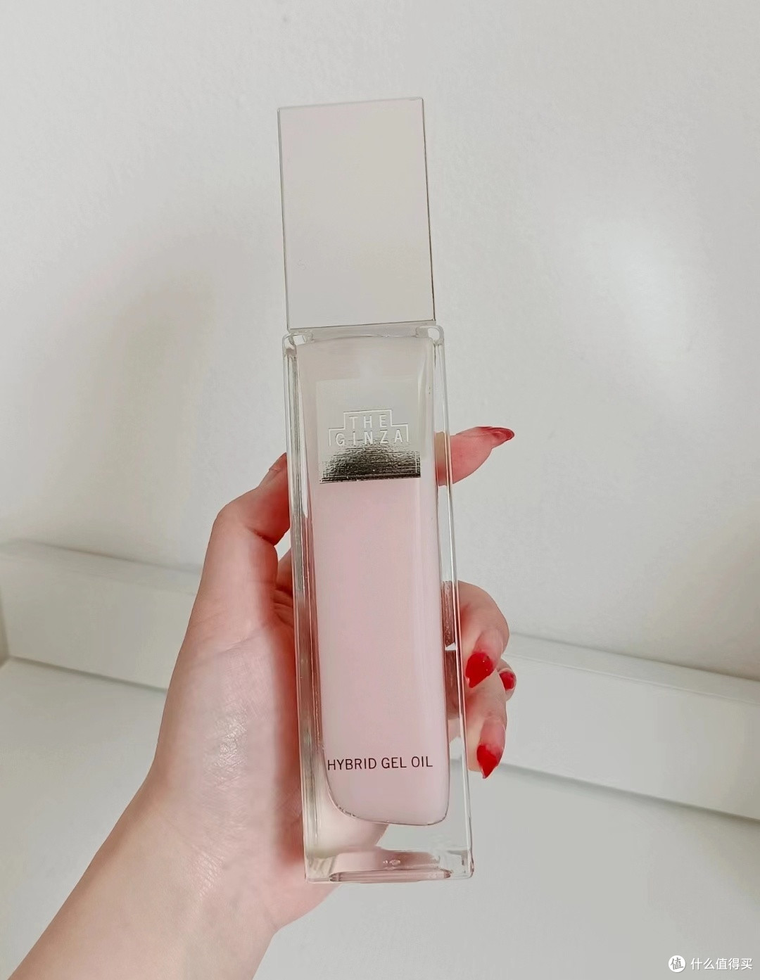 THE GINZA 粉晶按摩菁华精华露:保湿滋润的护肤之选