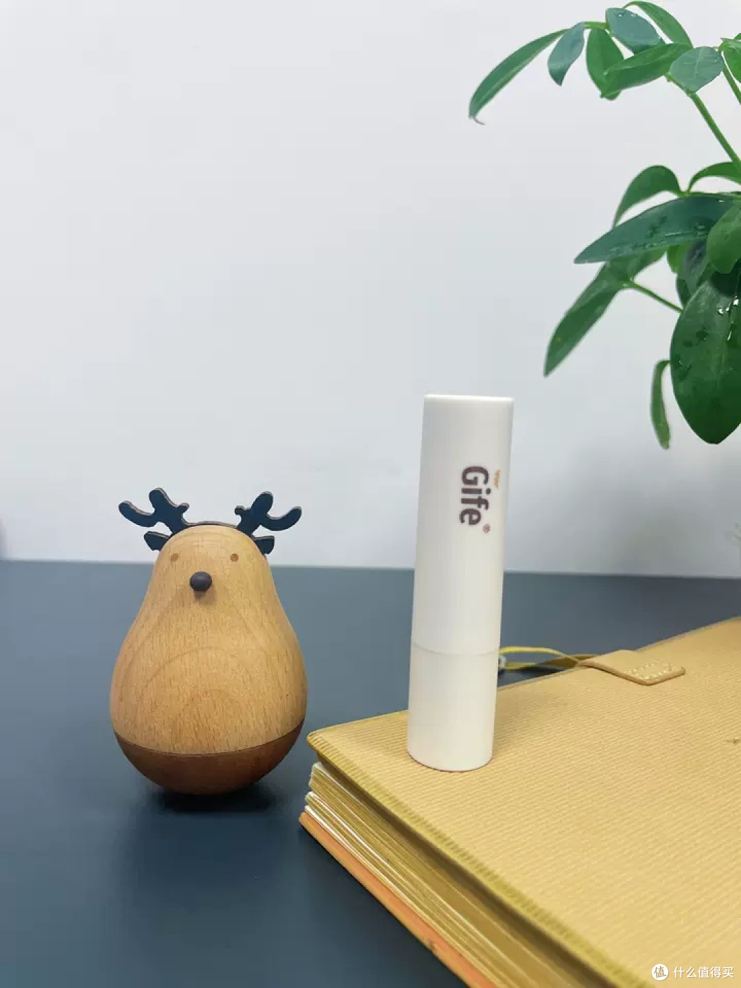 Gife淡彩润唇膏:伪素颜的小心机