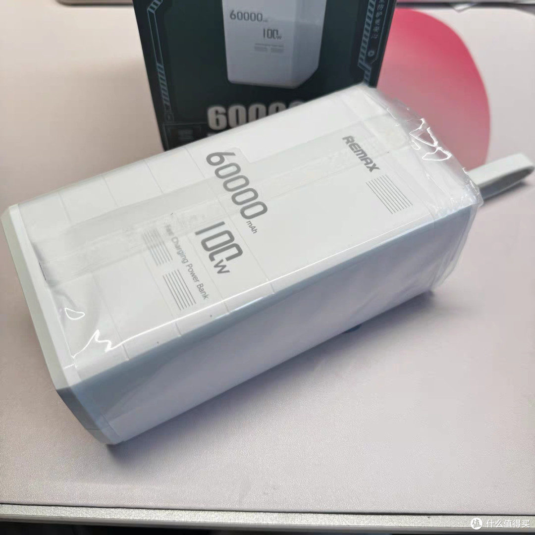 买充电宝你最看重什么?睿量100W 60000毫安给出答案