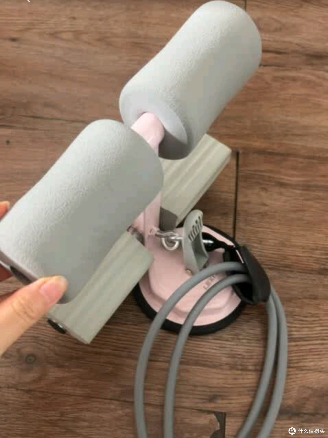 乐系仰卧起坐辅助器：吸盘「卷腹神器」！粉嫩颜值+瘦肚黑科技