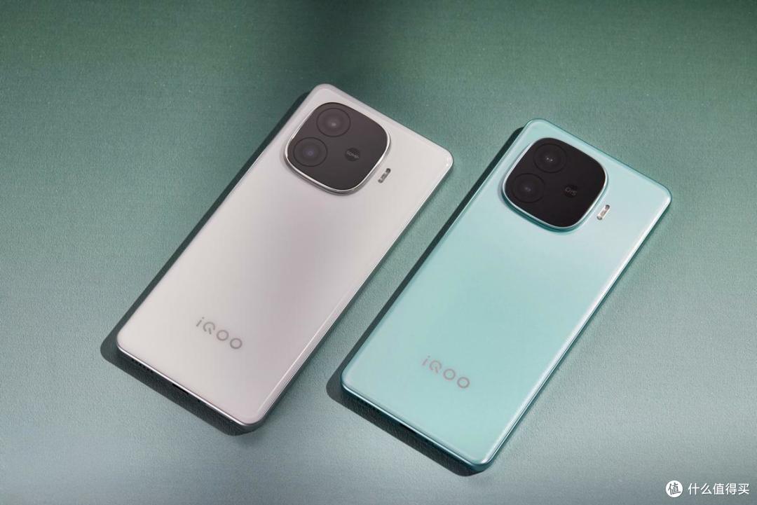 骁龙8sGen3芯+6400mAh+144Hz高刷屏,512GB跌至1799元!