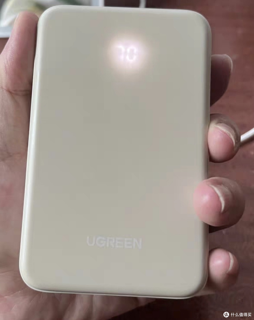 口袋大小的20000毫安充电宝