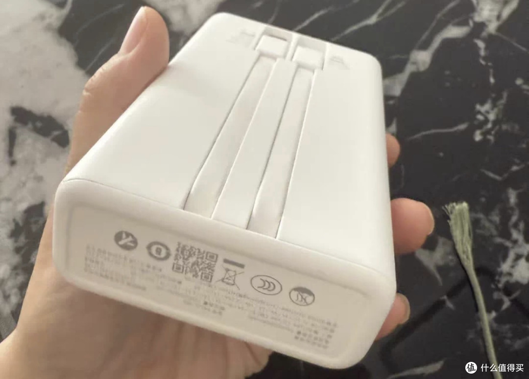 小巧大容量，罗马仕新款充电宝