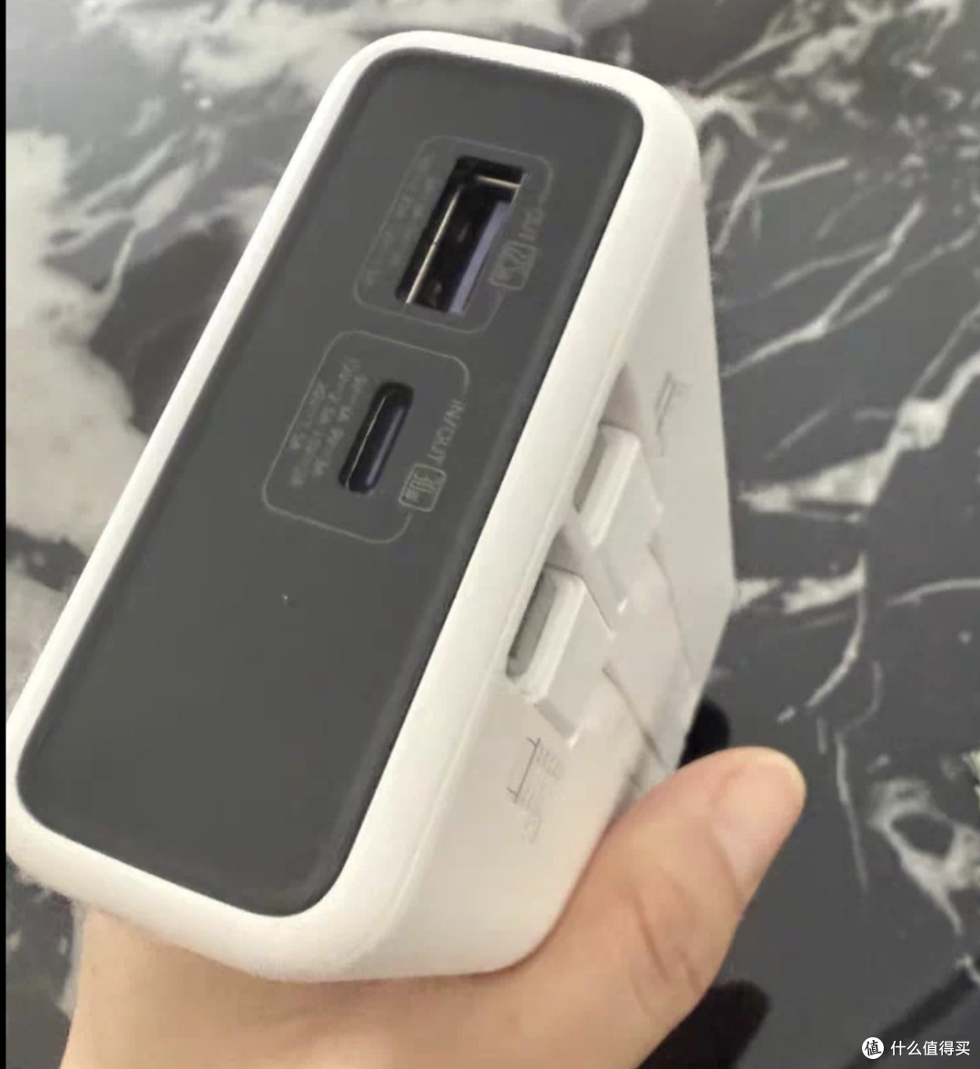 小巧大容量，罗马仕新款充电宝