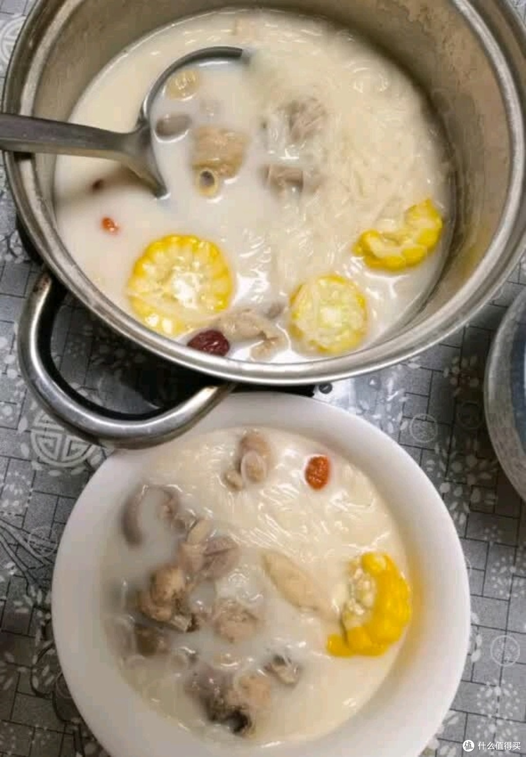 加热即食的美味正大胡椒猪肚鸡